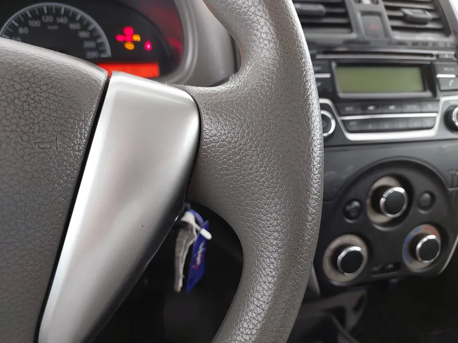 نيسان صني SV 2022 