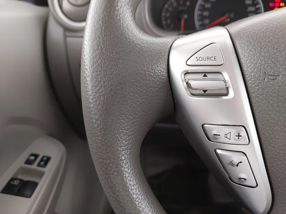 نيسان صني SV 2022 