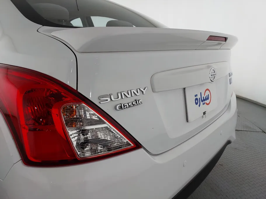 نيسان صني SV 2022 