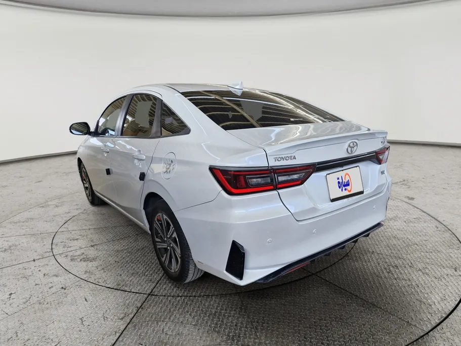 تويوتا يارس YX 2023 