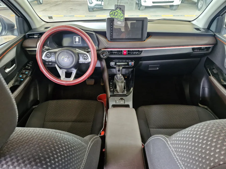 تويوتا يارس YX 2023 