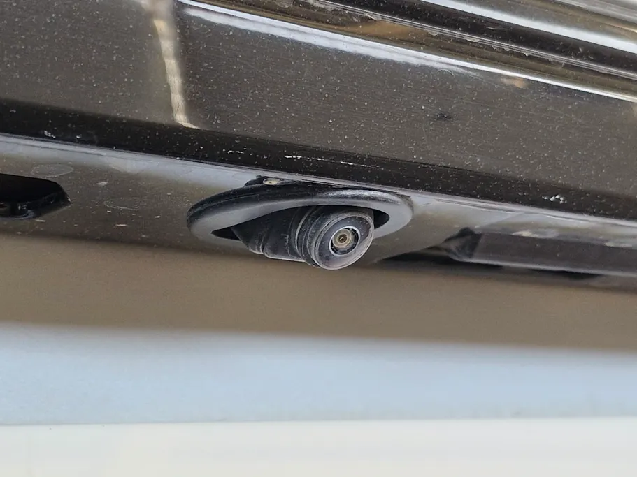 تويوتا يارس YX 2023 