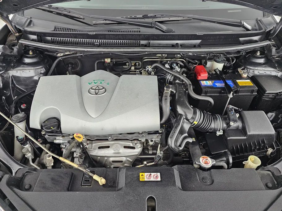 2021 Toyota Yaris  Y 