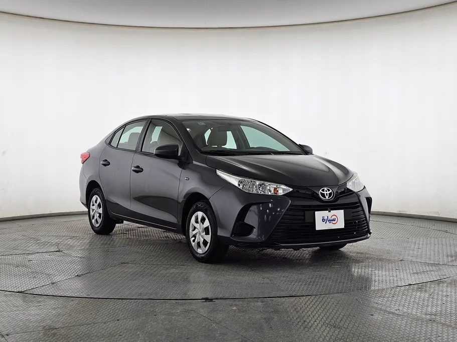 2021 Toyota Yaris  Y 