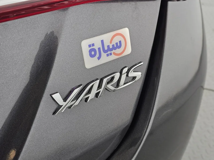 2021 Toyota Yaris  Y 