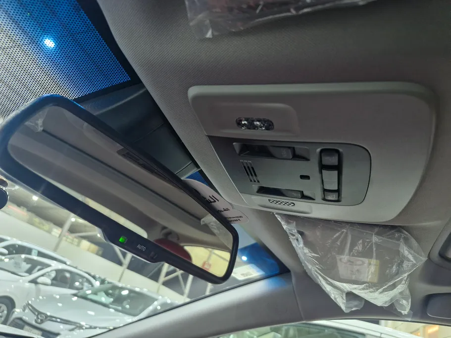 2022 Toyota Camry  SE 