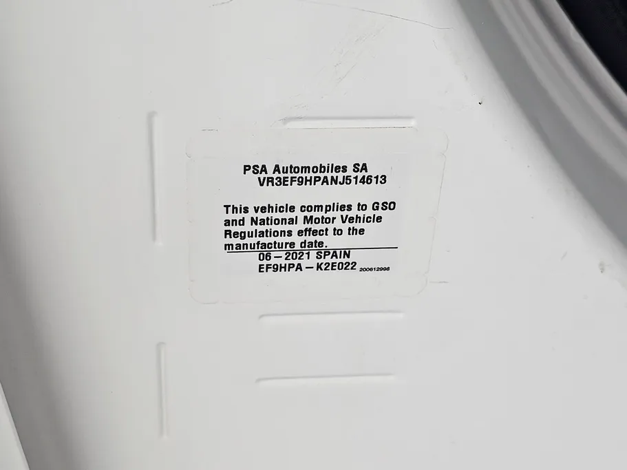 2022 Peugeot Partner Long van 