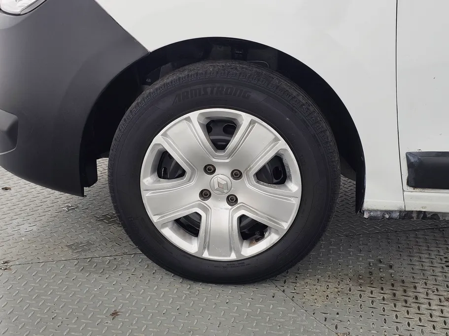 2021 Renault Docker Van بضاعة 