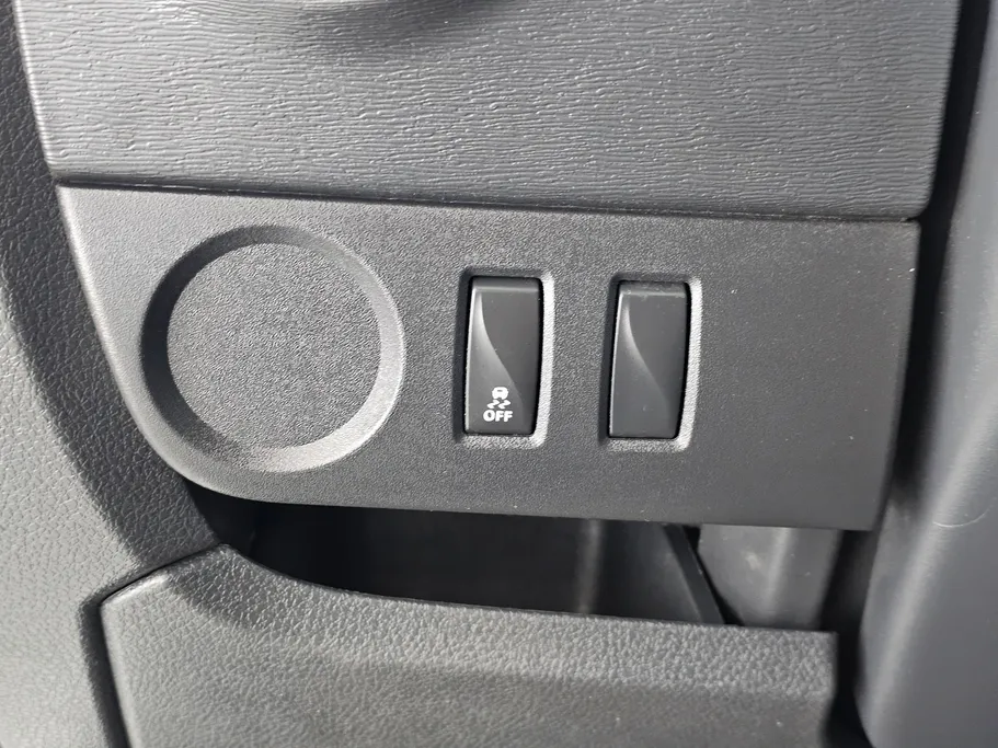 2021 Renault Docker Van بضاعة 