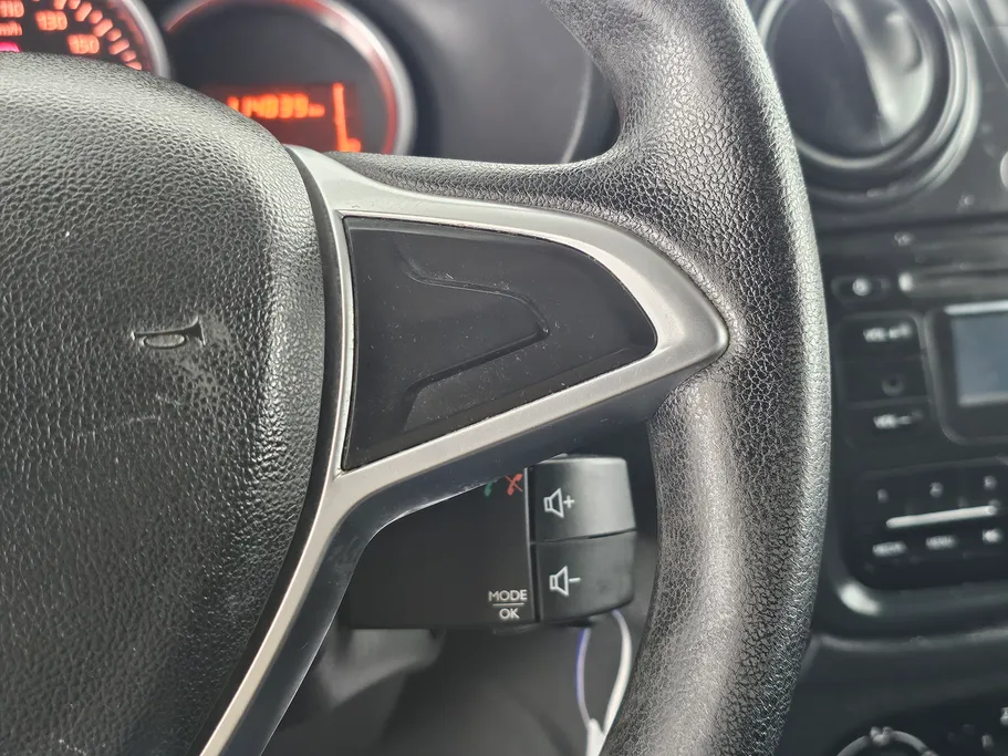 2021 Renault Docker Van بضاعة 