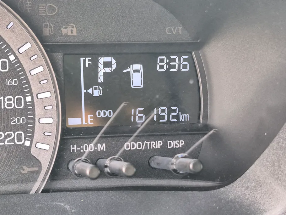 تويوتا يارس Y 2024 