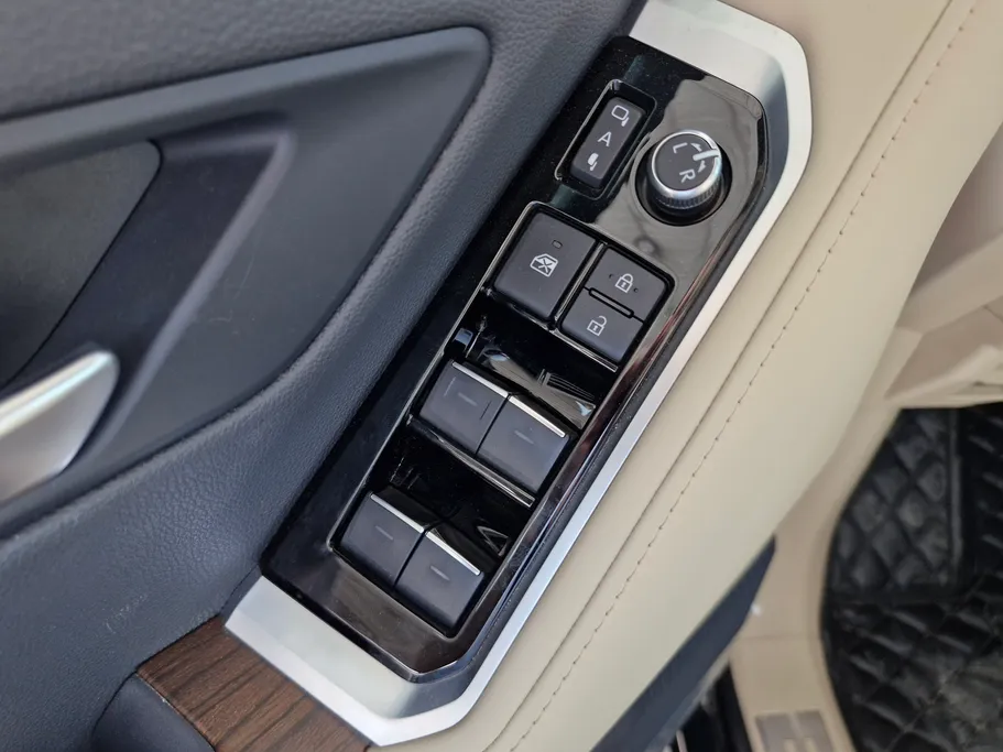 تويوتا لاندكروزر GXR4 2024 