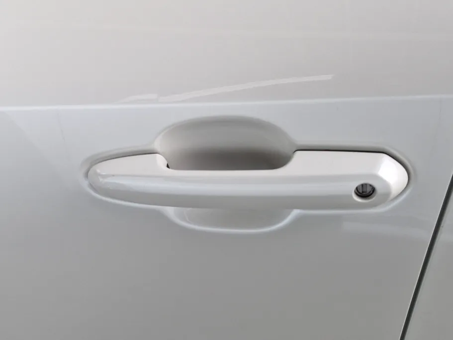 تويوتا راف فور LE 2022 