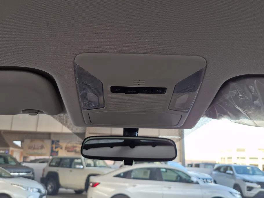 تويوتا راف فور LE 2022 