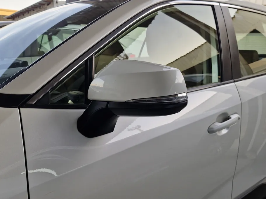 تويوتا راف فور LE 2022 