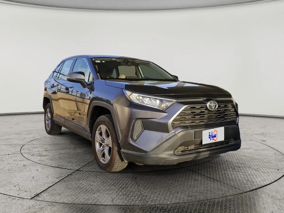 تويوتا راف فور LE 2023 