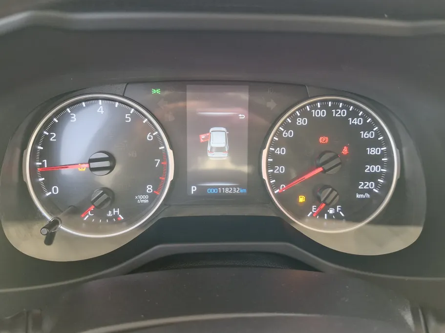 تويوتا راف فور LE 2023 