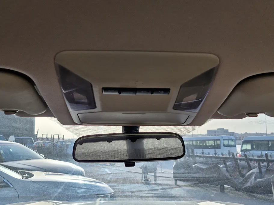 تويوتا راف فور LE 2023 