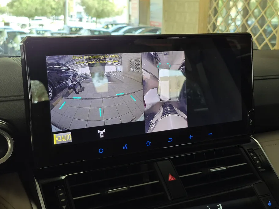 تويوتا لاندكروزر VX 2024 