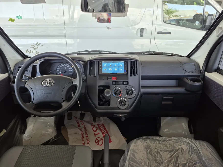 2025 Toyota LiteAce Van 