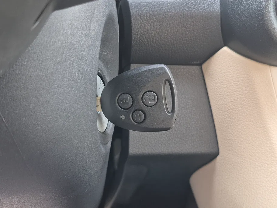 تويوتا يارس Y Plus 2024 