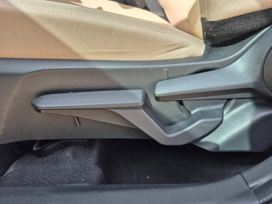 تويوتا يارس Y Plus 2024 