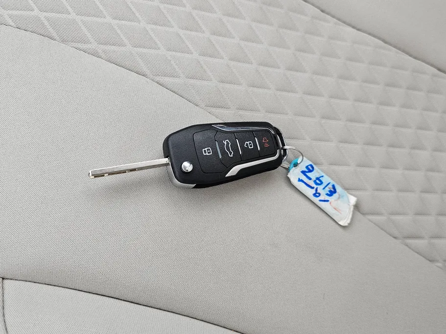 ام جي 5 STD 2023 