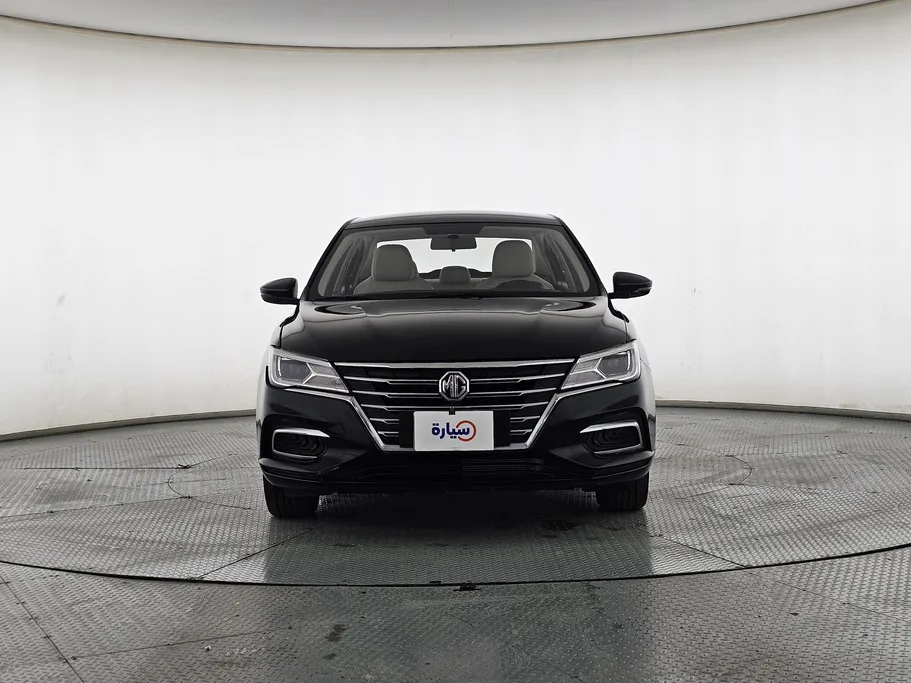 ام جي 5 STD 2023 