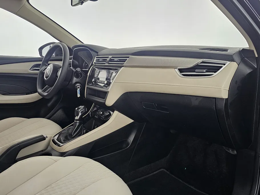 ام جي 5 STD 2023 