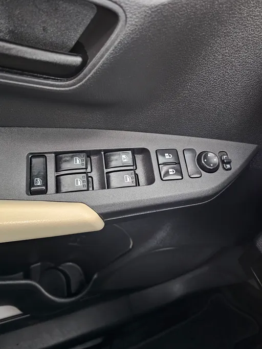 2024 Toyota Yaris  Y 