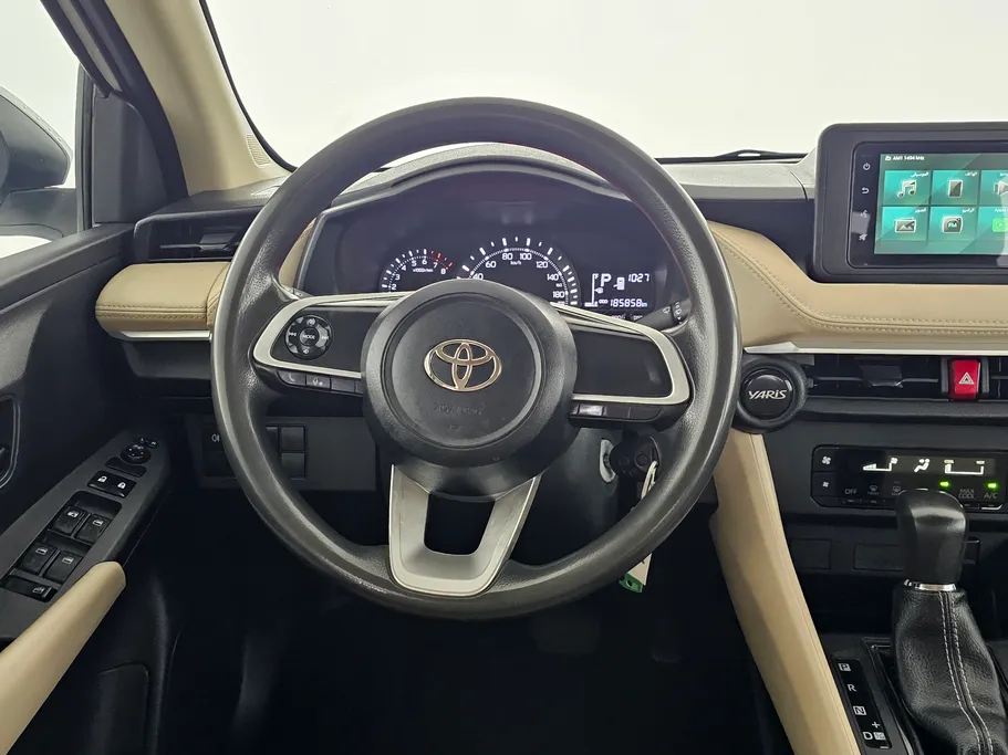 2024 Toyota Yaris  Y 