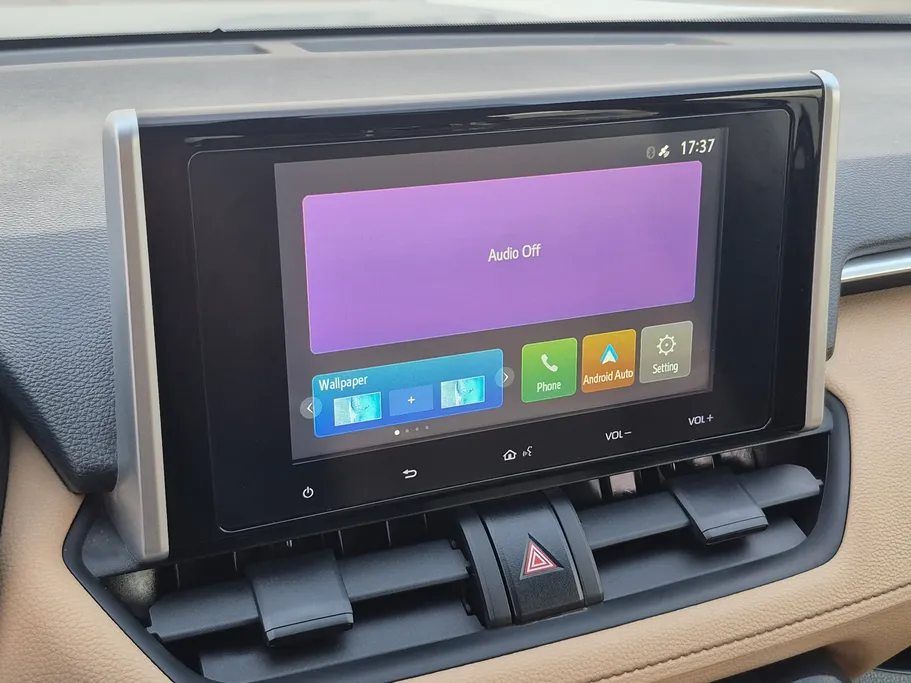 2023 Toyota RAV4 LE HEV 