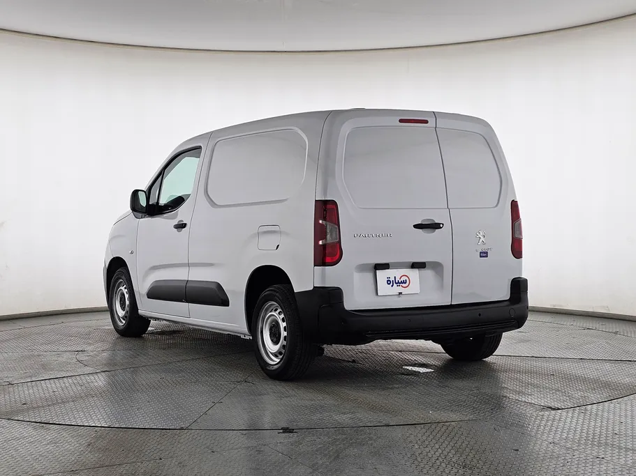 بيجو بارتنر Short van 2023 