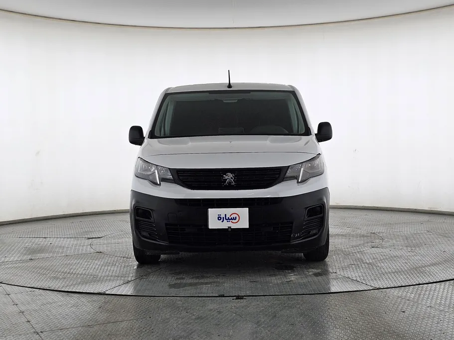 بيجو بارتنر Short van 2023 