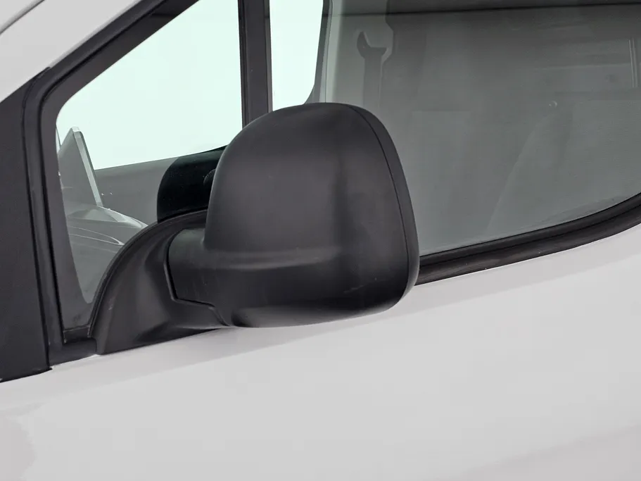 بيجو بارتنر Short van 2023 