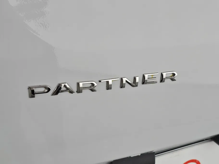 بيجو بارتنر Short van 2023 