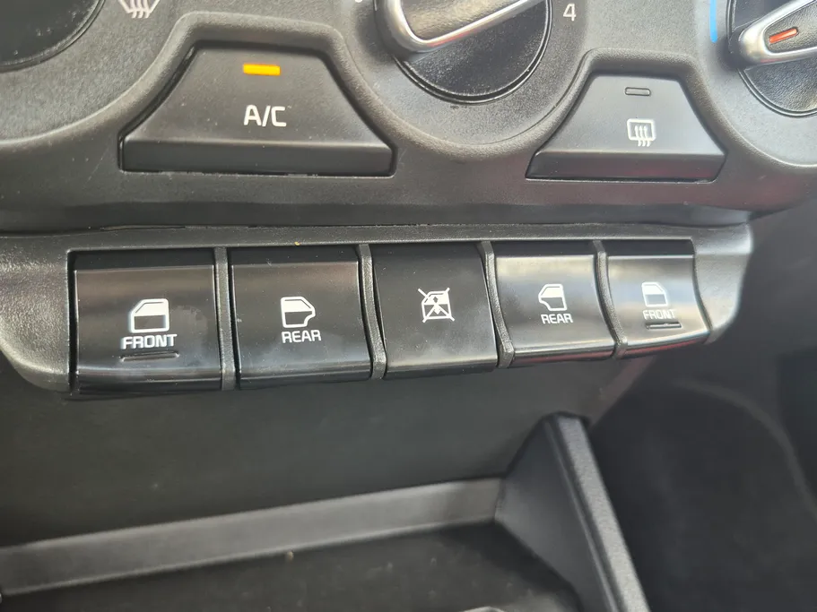 كيا بيجاس GL 2024 