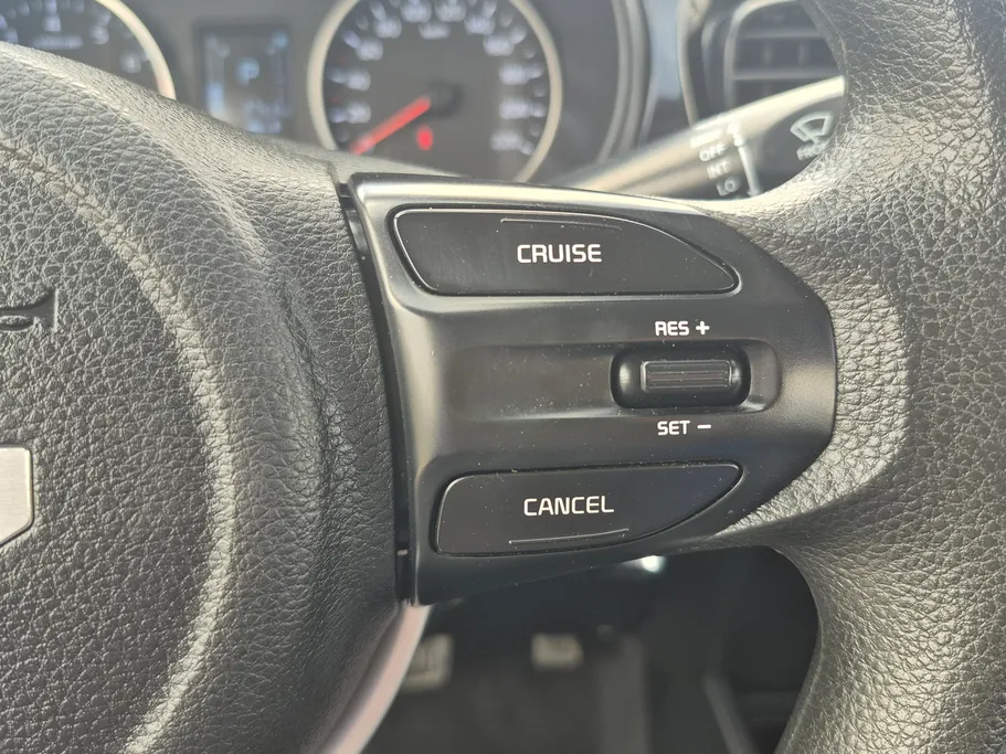 كيا بيجاس GL 2024 