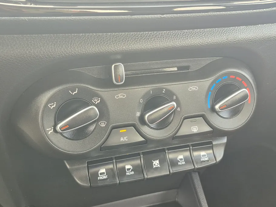 كيا بيجاس GL 2024 