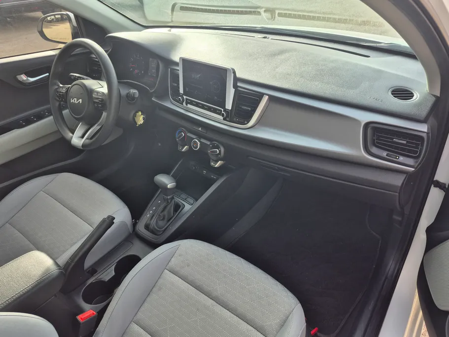 2022 Kia Rio GLS 