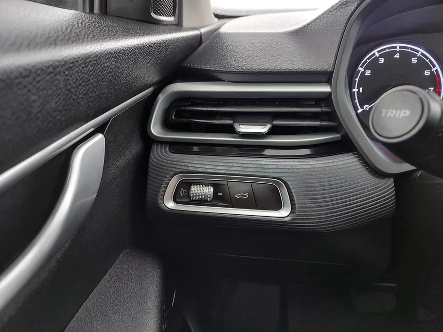 جيلي امجراند GS 2023 