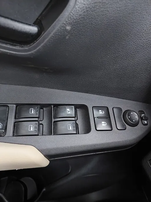 2023 Toyota Yaris  Y 