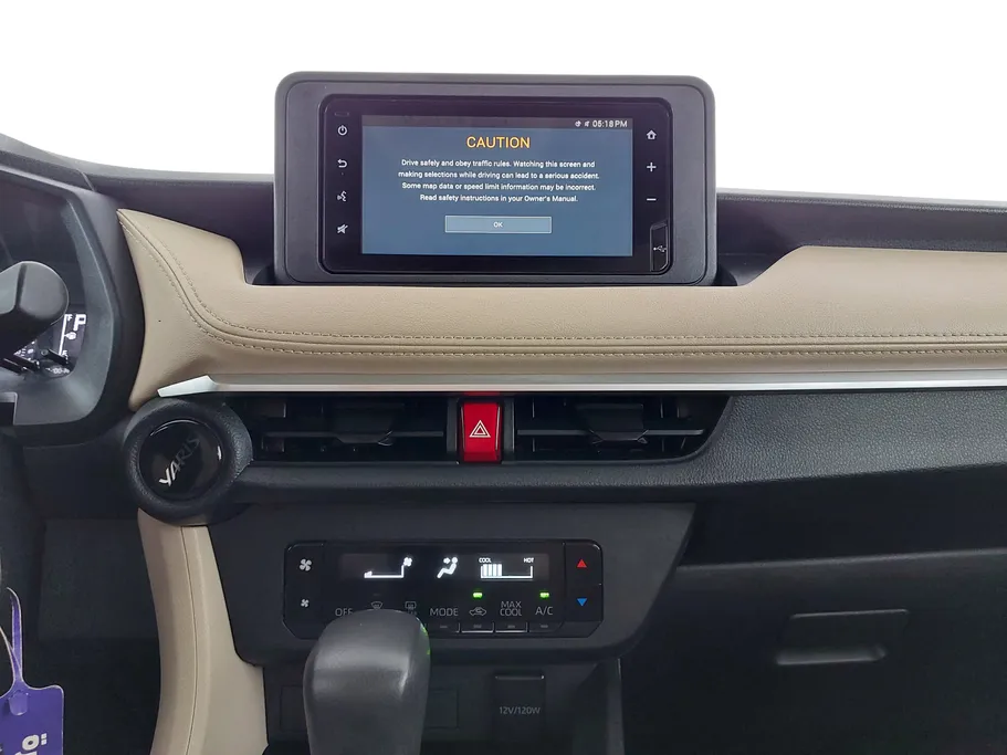 2023 Toyota Yaris  Y 