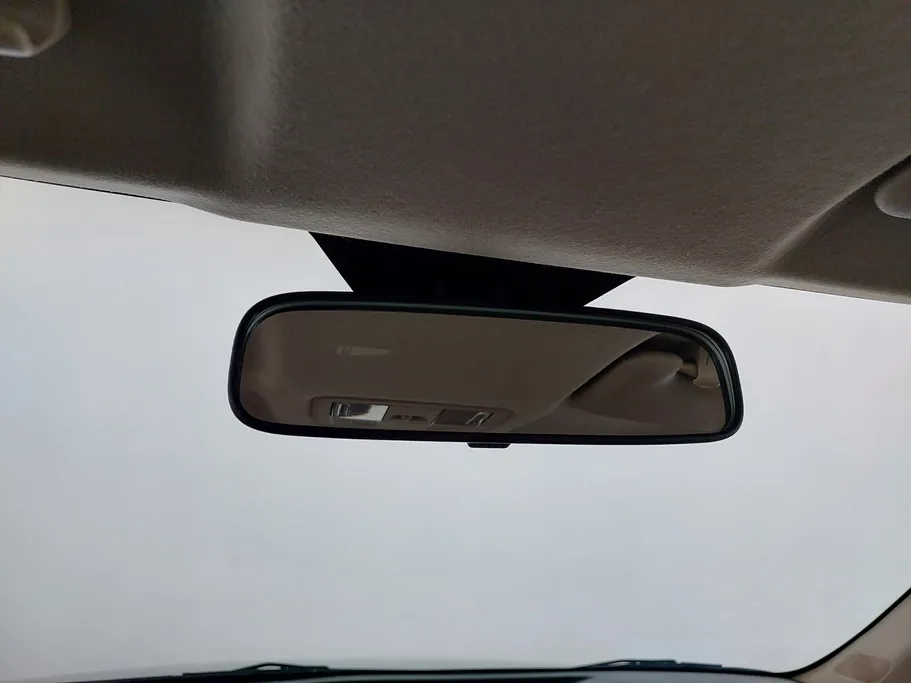 2023 Toyota Yaris  Y 