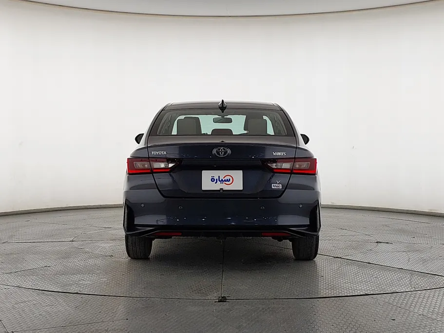2023 Toyota Yaris  Y 