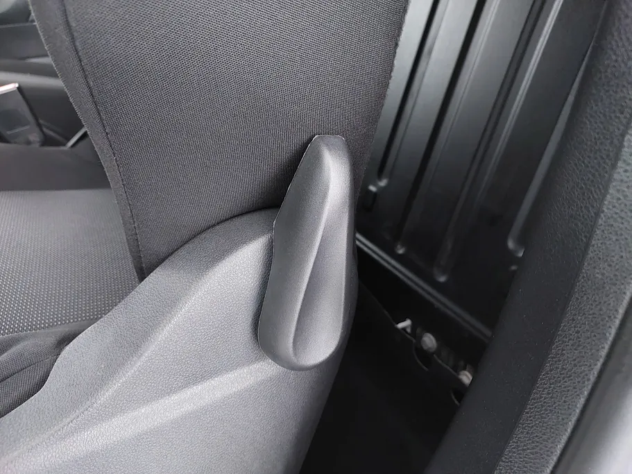 2023 Peugeot Partner Short van 