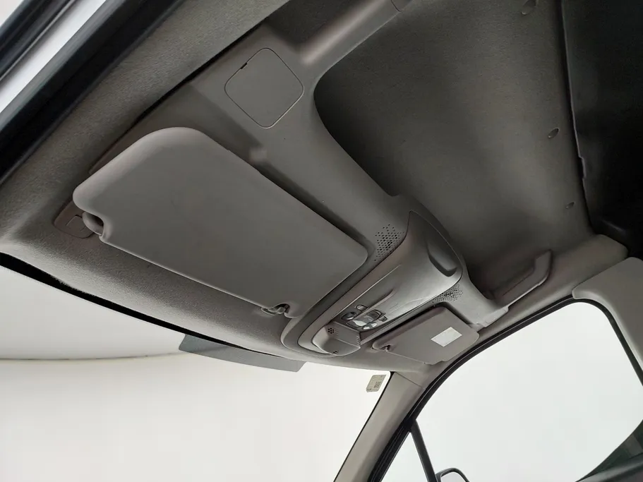 2023 Peugeot Partner Short van 