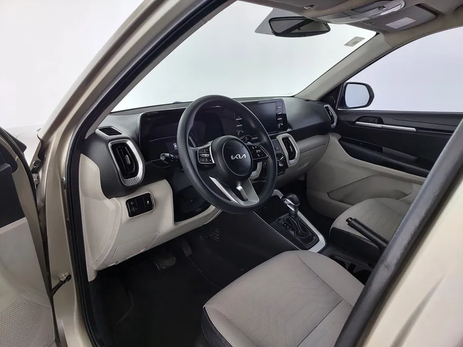 2022 كيا SONET LX 