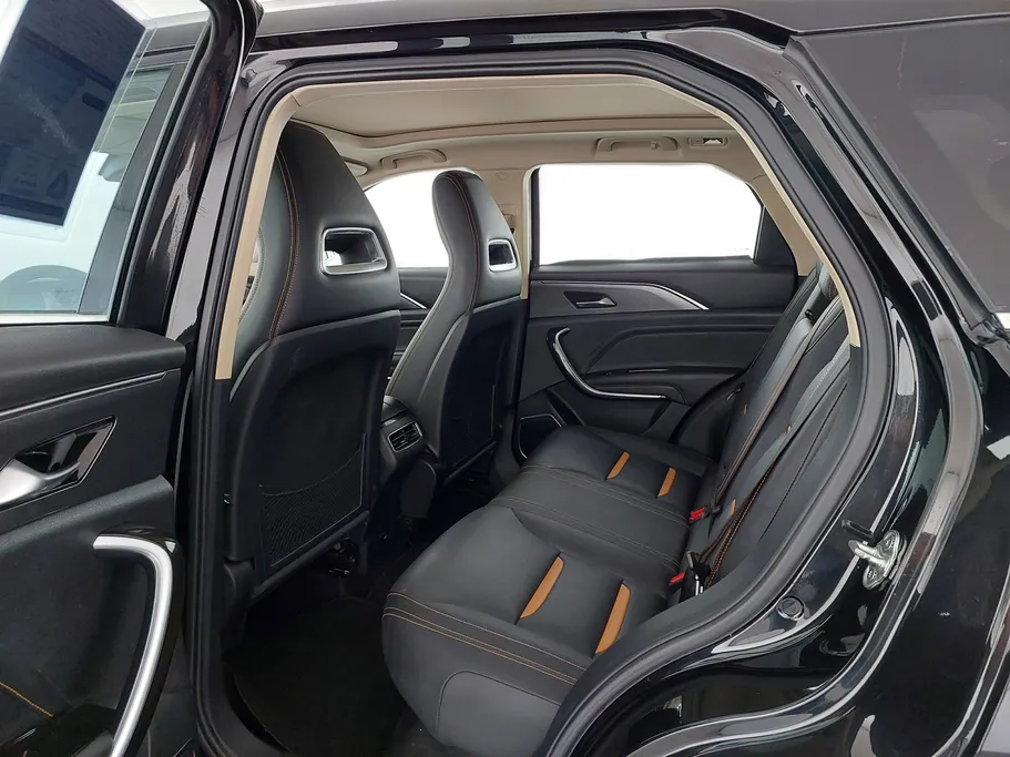 2023 فاو Bestune T77  