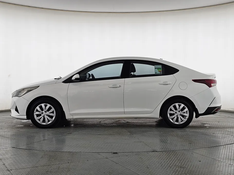 2021 Hyundai Accent Smart 